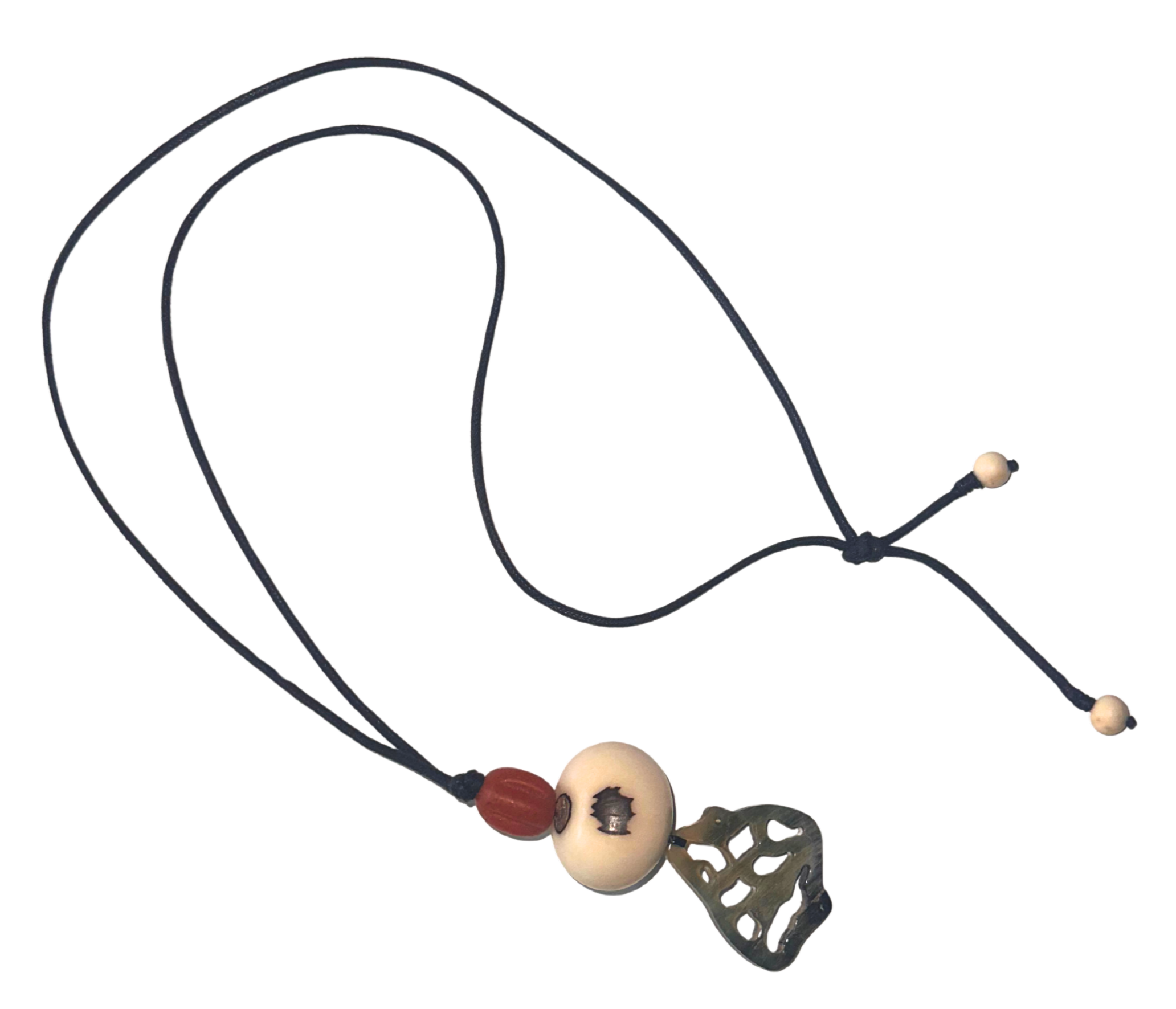 Monica Carvalho - JARINA HORN LACE PINGENT